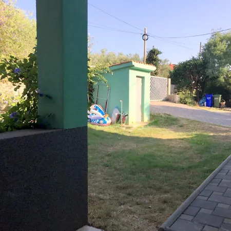 Homestay Double With Bathroom, Wifi, Airco, Parking, Washing Machine, Grill